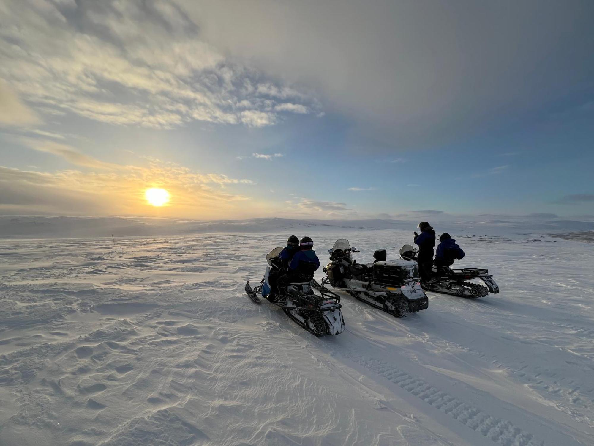 Olderfjord Lodge Russenes المظهر الخارجي الصورة